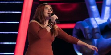 H Ειρήνη Δάντση, από τον Φούφα και το Βαρικό, ενθουσίασε τους κριτές στο The Voice και γύρισε 4 καρέκλες στις οντισιόν!