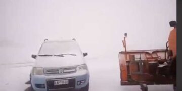 Πυκνή χιονόπτωση και στο Χ.Κ Βασιλίτσας (video)