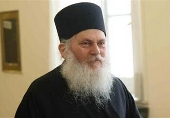 Στο Νοσοκομείο Γρεβενών νοσηλεύεται ο Εφραίμ ο Βατοπεδινός μετά από τροχαίο σε τούνελ στην Εγνατία