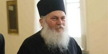 Στο Νοσοκομείο Γρεβενών νοσηλεύεται ο Εφραίμ ο Βατοπεδινός μετά από τροχαίο σε τούνελ στην Εγνατία