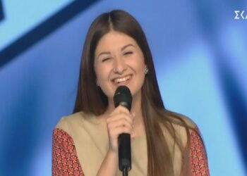 The Voice: Η οντισιόν της Χριστίνας, που σπουδάζει στην Κοζάνη και κέρδισε στα Blind τους κριτές! (video)
