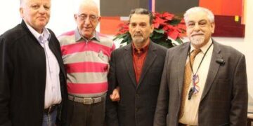 Επιδόθηκε στον αντιπρόεδρο της Βουλής Νικήτα Κακλαμάνη το ψήφισμα της ημερίδας για τις γενοκτονίες