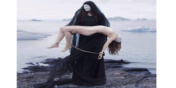 Λευκές νύχτες με την Ελένη (και κάθε Ελένη…) – Γράφει η Χριστιάννα Λούπα