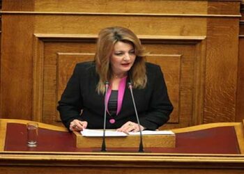 “Ποια η σχέση σας με τον κ. Μανώλη Πετσίτη;”, ρωτούν τον Νίκο Παππά 21 βουλευτές της ΝΔ εκ των οποίων και η Μαρία Αντωνίου