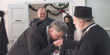 Η ευχή του Μητροπολίτη Γρεβενών στον υποψήφιο Δήμαρχο Κοζάνης Β. Σημανδράκο