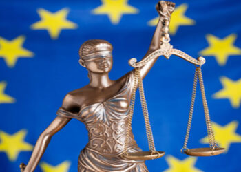 Στο Ευρωδικαστήριο στέλνει η Κομισιόν την Ελλάδα για τη συνέχιση λειτουργίας του Αμυνταίου