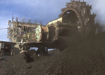 “Ο λιγνίτης βυθίζει τα ελληνικά χωριά” – Το ρεπορτάζ του euronews για τους Αναργύρους (video)