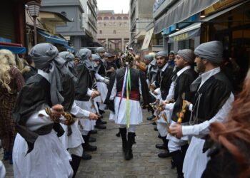 Μωμόγεροι στο Πρωτοχώρι