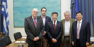 Το ζήτημα της εξαγωγής του κρόκου στην Κίνα έθεσε ο Γιάννης Θεοφύλακτος σε συνάντηση με Κινέζους Βουλευτές