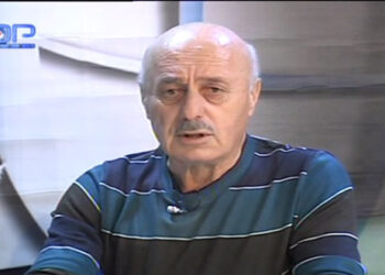 Έξαλλοι με τις δηλώσεις του προέδρου της ΔΕΗ στην Ακρινή – «Ο κύριος Παναγιωτάκης ανήκει στην πολιτική αλητεία που εμπαίζει ένα χωριό» – λέει ο Χ. Σισμανίδης στο Top Channel – Σφοδρή κριτική στην κυβέρνηση και αποκαλύψεις για τη στάση Καρυπίδη – Βίντεο