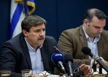 Α. Ξανθός: Δρομολογείται η ενίσχυση του Κέντρου Αποκατάστασης Αμυνταίου – Βραβεύτηκαν 15 γιατροί που στήριξαν εφημεριακά την Παιδιατρική και τη Μονάδα Νεφρού στη Φλώρινα