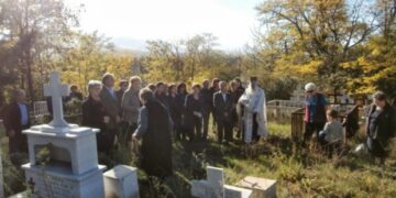 Εσπερινός των ψυχών στον Άγιο Νικόλαο Κομάνου