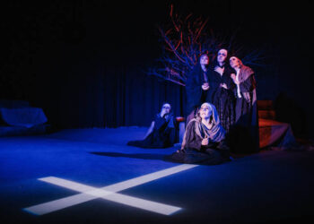 Τελευταίες παραστάσεις για το Ορατόριο της Μεγάλης Εβδομάδας “ΧΡΙΣΤΟΣ ΠΑΣΧΩΝ” στο Θεατροδρόμιο Κοζάνης