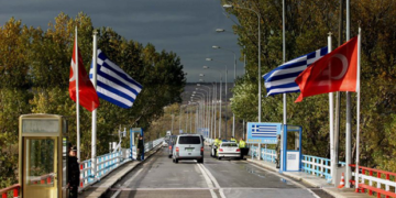 Τούρκοι συνέλαβαν δύο Έλληνες στρατιωτικούς στον Εβρο