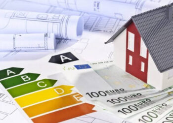 «Παγώνει» και πάλι το νέο Εξοικονομώ Κατ΄ Οίκον