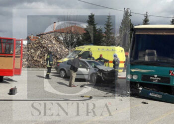 Τροχαίο ατύχημα στο Άργος Ορεστικό (Φωτογραφίες)