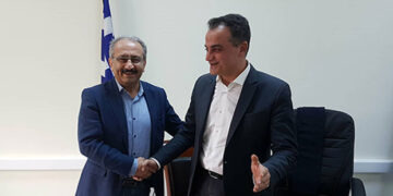 Και πάλι φίλοι Καρυπίδης – Ζαμανίδης (με φόντο τη στέγαση Υπηρεσιών του Δήμου) – O Επίκαιρος καταγράφει