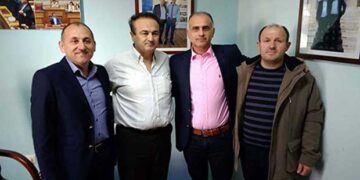 O Γιάννης Αντωνιάδης στη νεοσύστατη Ένωση Στρατιωτικών Π.Ε Φλώρινας – Στο επίκεντρο της συνάντησης τέθηκαν τα προβλήματα και οι συνθήκες εργασίας στις Ένοπλες Δυνάμεις