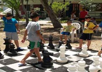 ΟΑΕΔ: Ποιοι είναι οι δικαιούχοι για το πρόγραμμα παιδικών κατασκηνώσεων 2018