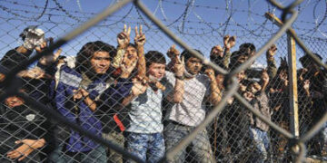 ΚΟΒ Αιανής του ΚΚΕ: Αλληλεγγύη στους 35 μετανάστες στην Αιανή