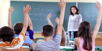 Ξεκινούν οι αιτήσεις για αναπληρωτές και ωρομίσθιους εκπαιδευτικούς