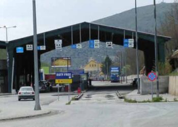 Μικρότερη η φετινή πασχαλινή έξοδος στο Τελωνείο Κρυσταλλοπηγής – Συνεχής η ροή των αυτοκινήτων άλλα η κατάσταση είναι ομαλή