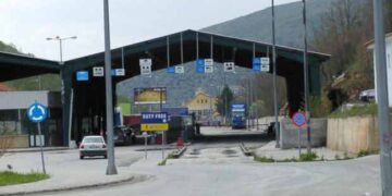 Μικρότερη η φετινή πασχαλινή έξοδος στο Τελωνείο Κρυσταλλοπηγής – Συνεχής η ροή των αυτοκινήτων άλλα η κατάσταση είναι ομαλή