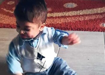 Ο ΕΟΠΥΥ μπλοκάρει τη μετάβαση δίχρονου Χρηστάκη από την Πτολεμαΐδα για εγχείριση στην Αγγλία (Από τον Ελεύθερο Τύπο)