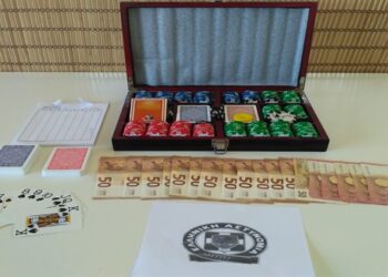 Kοζάνη: Είχαν μετατρέψει το καφενείο σε καζίνο