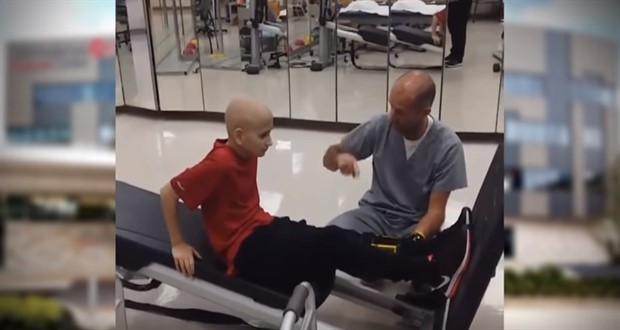 Η δύναμη της πίστης για τη ζωή, σου δίνει ζωή !!! Η θέληση και η πίστη του Αλέξανδρου του δίνουν τη δύναμη να πετύχει το στόχο και να τα καταφέρει! (βίντεο)