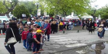 Αν δεν αγαπήσεις τους ανθρώπους… δεν αγαπάς τον τόπο !  – Γράφει η Θεοπίστη Κρυσταλλίδου