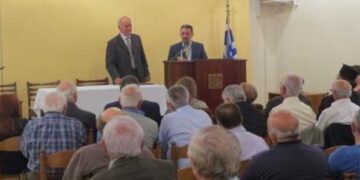 Τιμή στον Πανελλήνιο Σύνδεσμο Ποντίων Εκπαιδευτικών, από την Επιτροπή Ποντιακών Μελετών