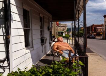 «America in a trance»: Ένας Κοζανίτης μιλά στο LiFO.gr και φωτογραφίζει την άλλη πλευρά της Αμερικής