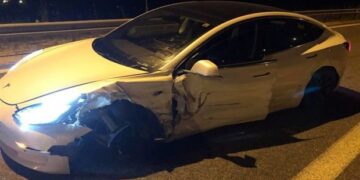 Τροχαίο ατύχημα με Tesla Model 3 κοντά στη Φλώρινα