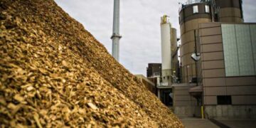 Συνάντηση της ΔΕΗ Ανανεώσιμες με φορείς της Αυτοδιοίκησης και δασικούς συνεταιρισμούς για τον Σταθμό Βιομάζας στο Αμύνταιο Φλώρινας