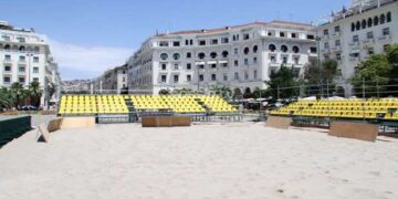 Με άμμο θα στρωθεί η πλατεία Αριστοτέλους για το τουρνουά Beach Volley