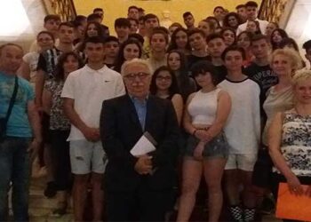 Οι μαθητές της Γ΄ τάξης του 4ου Γυμνασίου Πτολεμαΐδας συναντούν τον Υπουργό Παιδείας Κώστα Γαβρόγλου