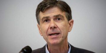 Ο υφ. Παιδείας προανήγγειλε 24.000 προσλήψεις εκπαιδευτικών – Αναπληρωτών & μόνιμων