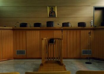 Αναβλήθηκε για τις 19 Σεπτεμβρίου η δίκη του συζυγοκτόνου του Βελβεντού Τάσου Τσιουχάρα για την κατηγορία πως επιχείρησε να βλάψει την μητέρα της Ανθής