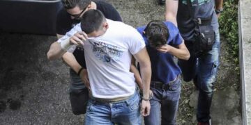 Καταδικάστηκαν, αλλά ελεύθεροι οι τρεις για την επίθεση στον Γιάννη Μπουτάρη