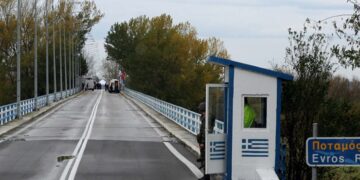 Σύλληψη Τούρκου στις Καστανιές Εβρου -Πέρασε παράνομα τα σύνορα [εικόνες]