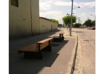 Παγκάκια με ‘’θέα’’ στο γήπεδο Πτολεμαΐδας – Από τα παραπολιτικά του Παλμού 30/05/2018