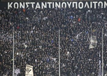 Συνθήματα οπαδών του ΠΑΟΚ στην Τούμπα: “Να ‘τοι οι πρωταθλητές” (Βίντεο)