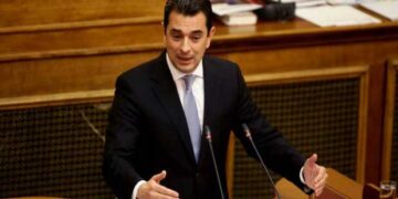 Σκρέκας: Μοιραία η κυβέρνηση του κ. Τσίπρα και για τη ΔΕΗ