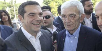 Τσίπρας: Mεγάλη… νίκη να κερδίσουμε έναν προσδιορισμό μπροστά από τη λέξη Μακεδονία