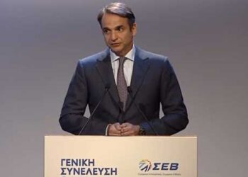 Μητσοτάκης στον ΣΕΒ: Δεσμεύομαι να μειώσω φόρους, δεσμευτείτε ότι θα επενδύσετε στην Ελλάδα