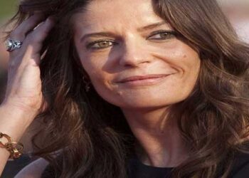 Η Μουσική Γωνιά του Μίλτου Ηλιάδη στο e-ptolemeos.gr –  The Eye Of The Tiger – Chiara Mastroianni – PERSEPOLIS