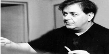 24 χρόνια χωρίς το Μάνο Χατζιδάκι, τον άνθρωπο που μέσα από το ταλέντο του έγινε αθάνατος και έκανε τον κόσμο πλουσιότερο – Γράφει ο  Γιώργος Τριανταφύλλου