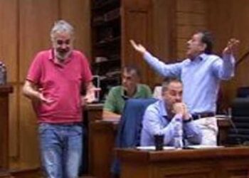 Το… «Έλα να δεις» στο Περιφερειακό Συμβούλιο γιατί έδωσε το ψήφισμα για το Σκοπιανό στον Ν. Κοτζιά ο Περιφερειάρχης (Βίντεο)