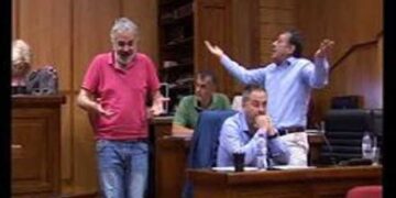 Το… «Έλα να δεις» στο Περιφερειακό Συμβούλιο γιατί έδωσε το ψήφισμα για το Σκοπιανό στον Ν. Κοτζιά ο Περιφερειάρχης (Βίντεο)